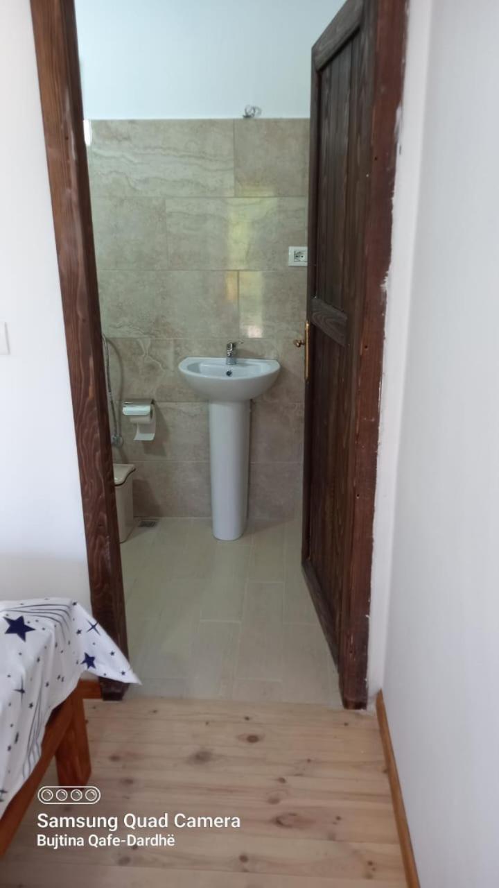 Guest House Qafe Dardha - Tomorr National Park Qafe Dardhe Extérieur photo